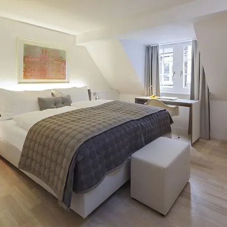 Roessli Hotel 3*