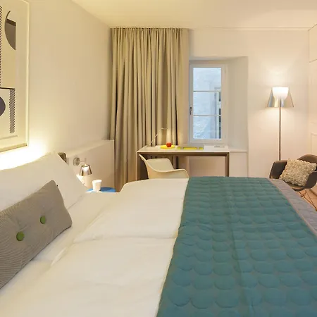 Hotel Roessli 3*