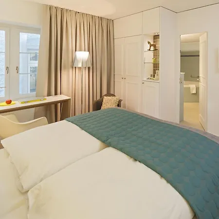 Roessli Hotel 3*