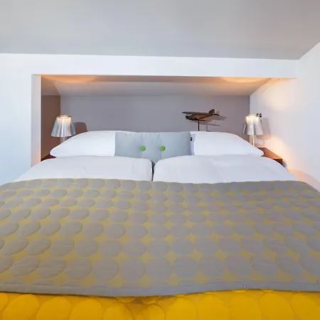 Hotell Rössli 3*