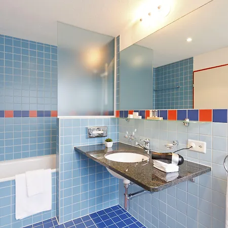 Roessli Hotel 3*
