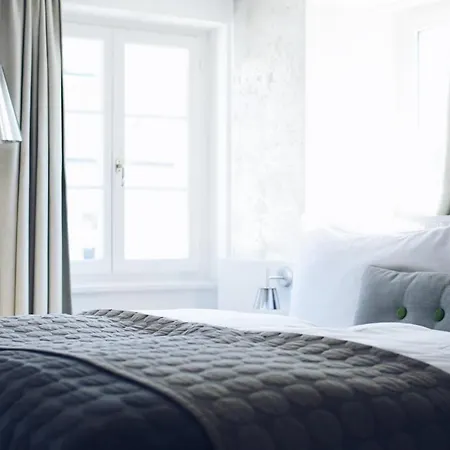 Hotell Rössli 3*