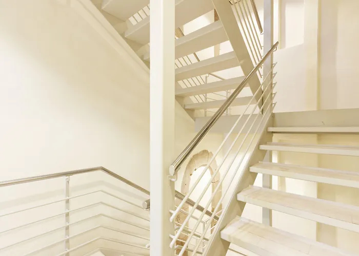 Roessli Готель 3*